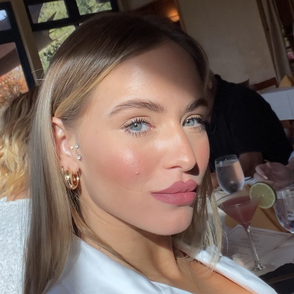 Meet your Posher, Liberty - Picture 1 of 1